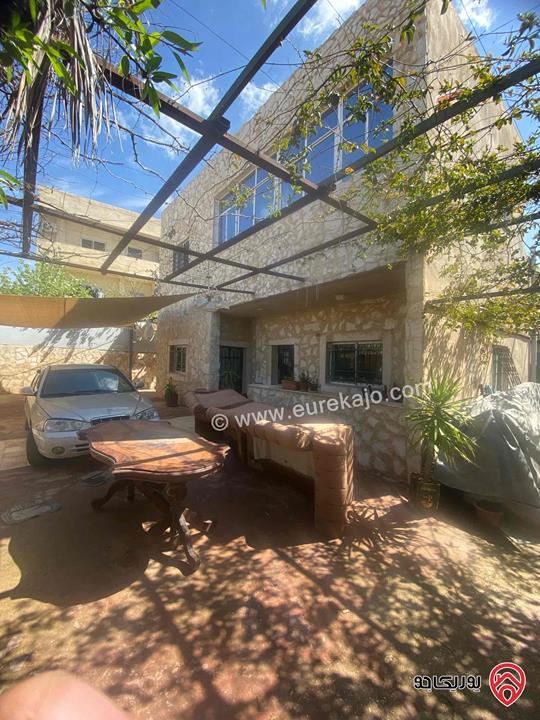 منزل مساحة 130م على أرض 500م للبيع في عمان - سحاب العبدلية 