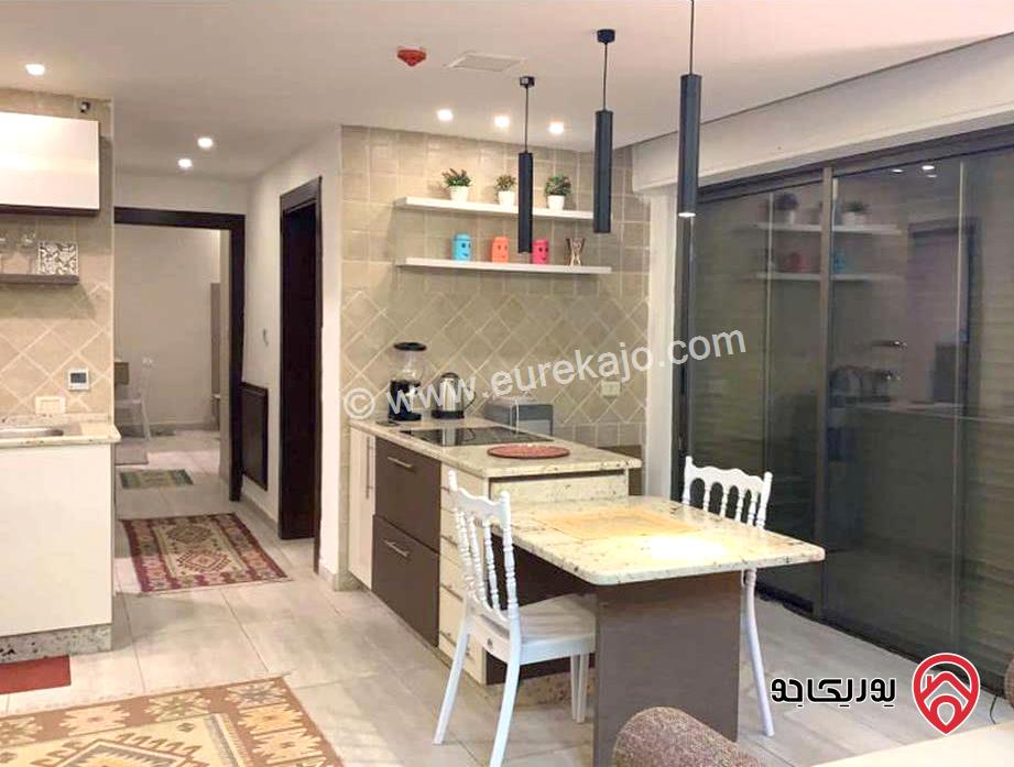 شقة طابق تسوية مساحة 100م للايجار مفروشة في عمان - عبدون