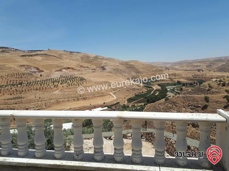 مزرعة نموذجبة مساحة البناء 160م على أرض 4377م للبيع في جرش - جبة