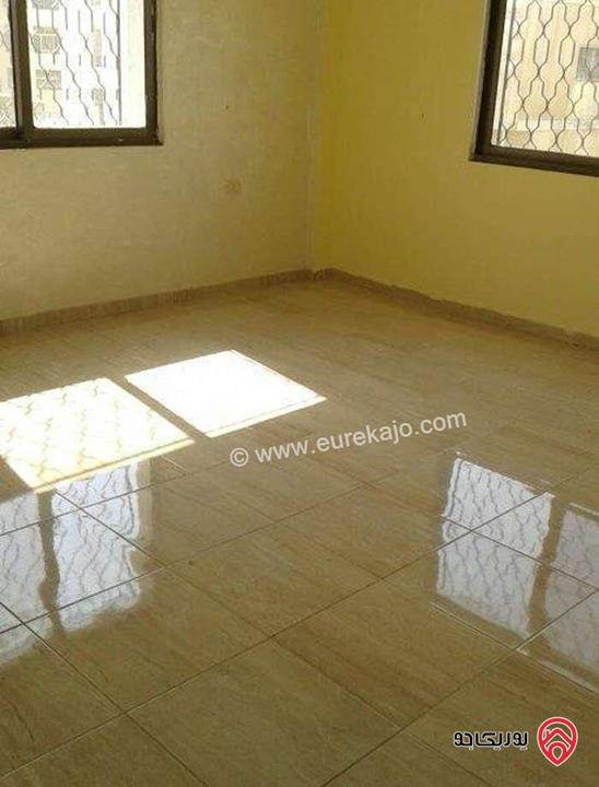 شقة فارغه طابق اول مساحة 140م للايجار في عمان - ضاحية الياسمين