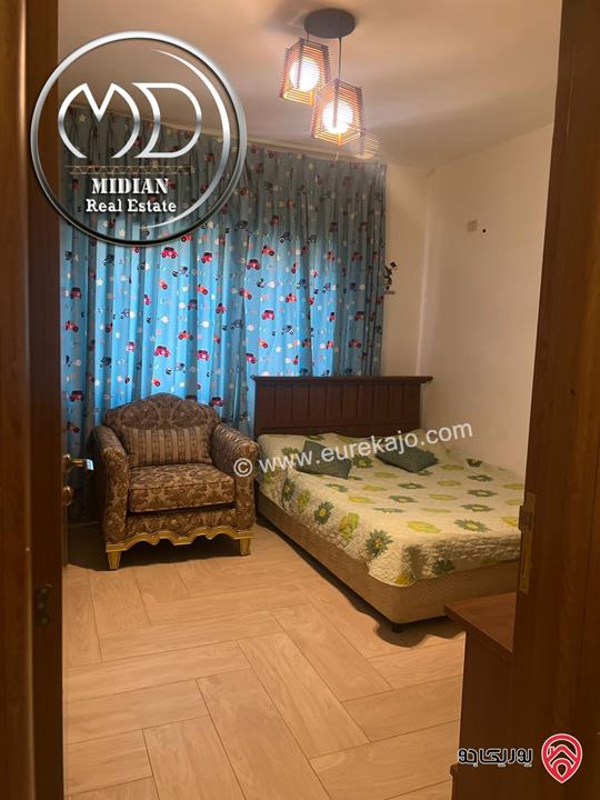 شقة للبيع في عمان - ضاحية النخيل مساحة 145م طابق ثاني تشطيبات وديكورات سوبر ديلوكس بسعر مميز جداً