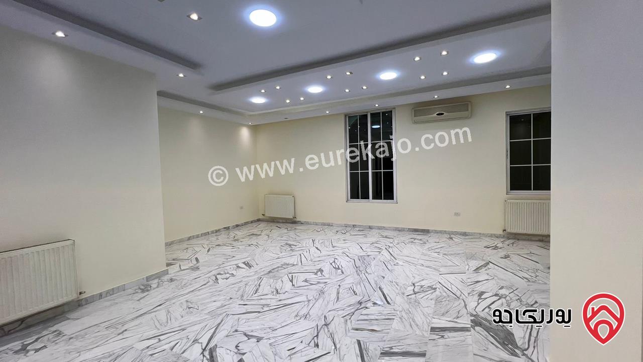 شقة فاخرة طابق أول مساحة 191م للبيع في عمان - الرابية 