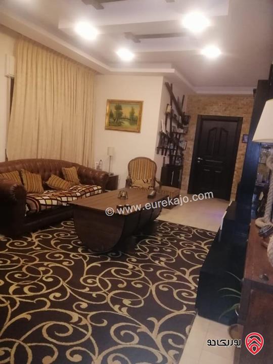 شقة غير مفروشة مساحة 112م طابق أول للبيع في الفحيص