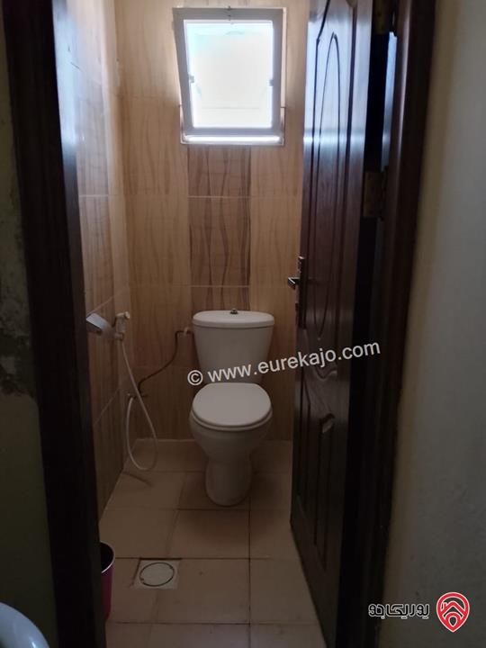 شقة مساحة 127م طابق ثالث للبيع في اربد - الحي الشرقي، مقابل مخفر الحي الشرقي 