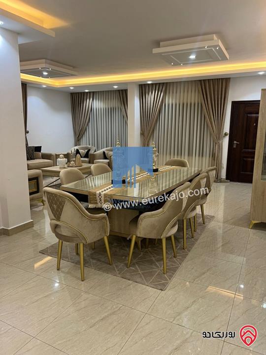 شقة أرضية مميزة للبيع في عمان - الجندويل قرب مركز أمن البيادر 180م مع حديقة وترسات 200م