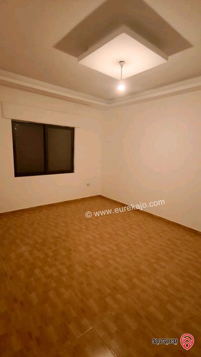 شقة ارضية جديدة مساحة 150م داخلي و 45م خارجي للبيع في البيادر