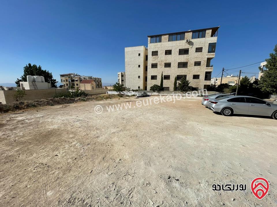 ارض مميزة مساحة 1 دونم و 104م للبيع في عمان - أبو نصير
