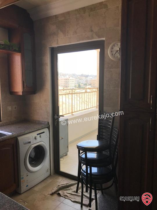 شقة مفروشة مساحة 150م للبيع في عمان -  الكرسي 