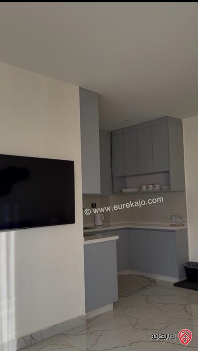 شقة سوبر ديلوكس طابق رابع مع روف مساحة 400م للبيع في عمان - دير غبار - حجار النوبلسة