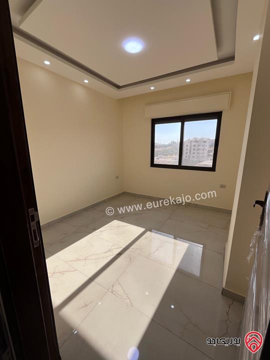 شقة سكنية طابق اول مساحة 126م للبيع في عمان - البنيات