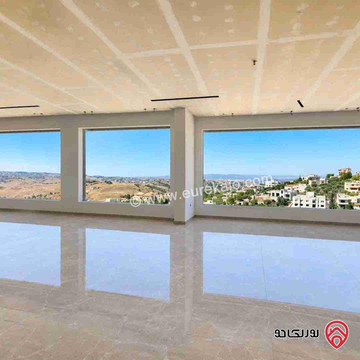 فيلا مساحة 900م على ارض 1 دونم للبيع في عمان - دابوق 