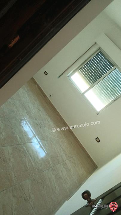 شقة مميزة مساحة 120م طابق ثاني للبيع في عمان - طبربور