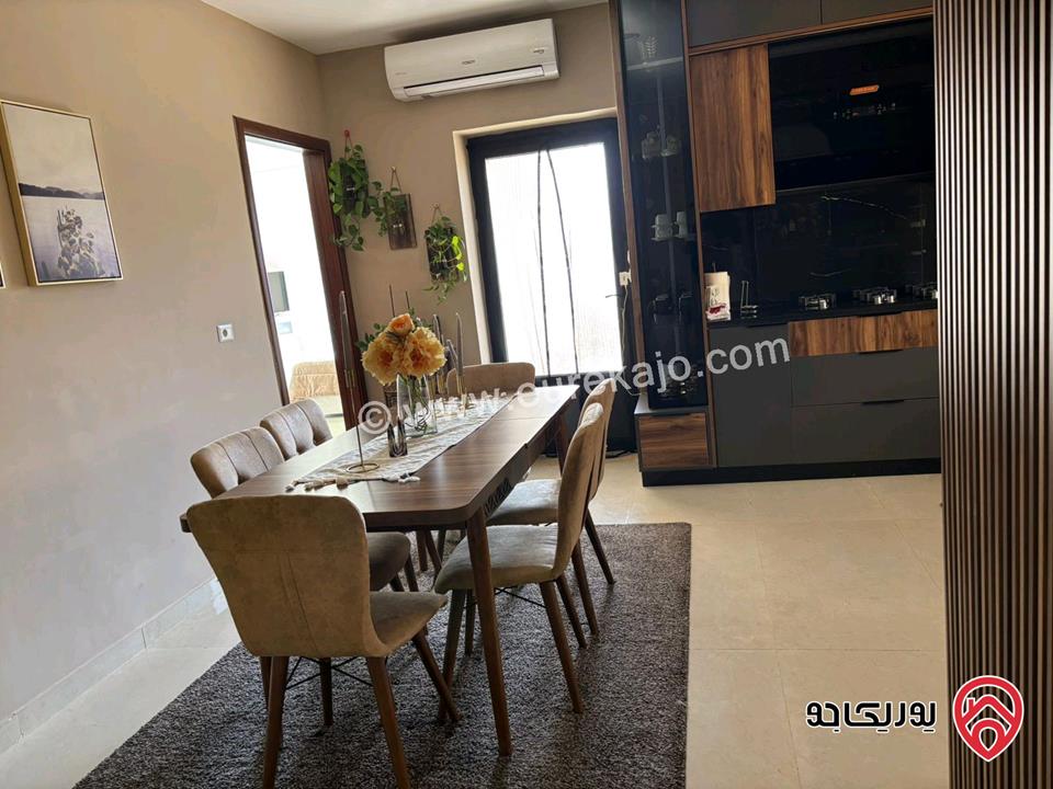 شقة طابق أول مساحة 150م للبيع في اربد - الحصن