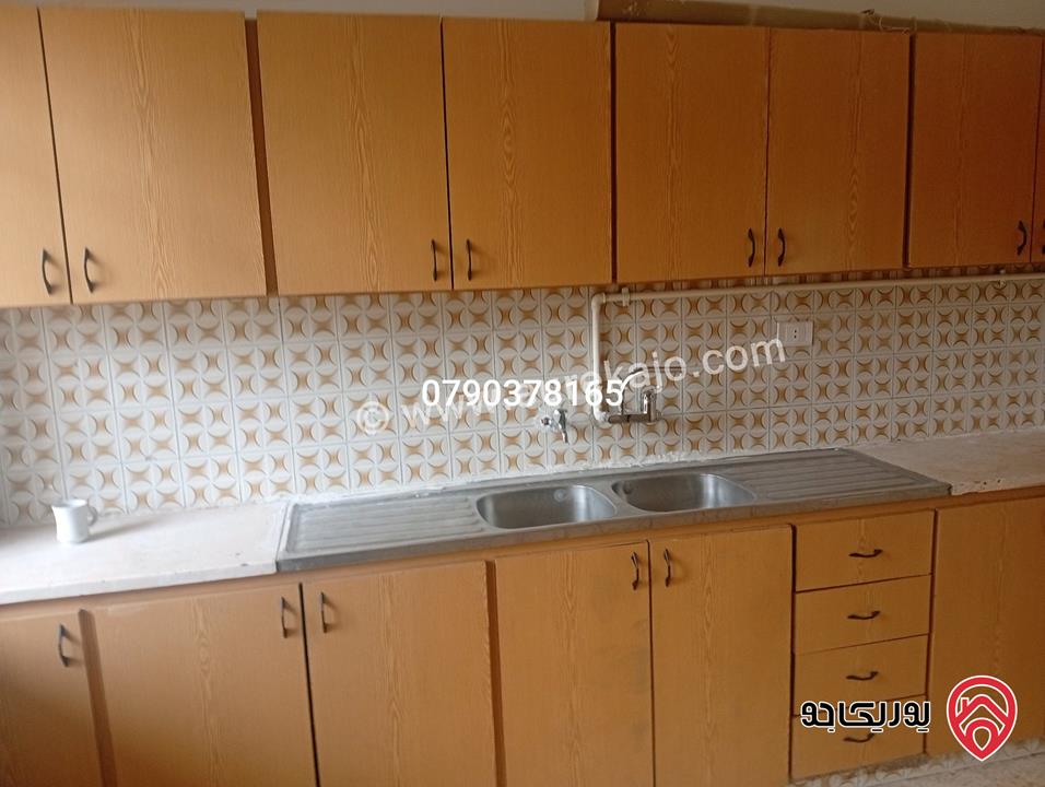 شقة ارضية مساحة 170م مع حديقة 150م للايجار في عمان - تلاع العلي 