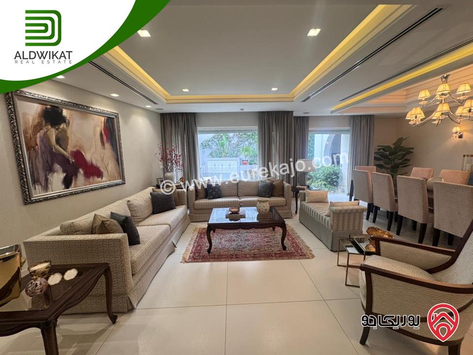 فيلا فاخره مفروشه مستقلة للبيع في عمان - دابوق مساحة البناء 800م ، الارض 770م ، الحديقة 200م والترس 200م