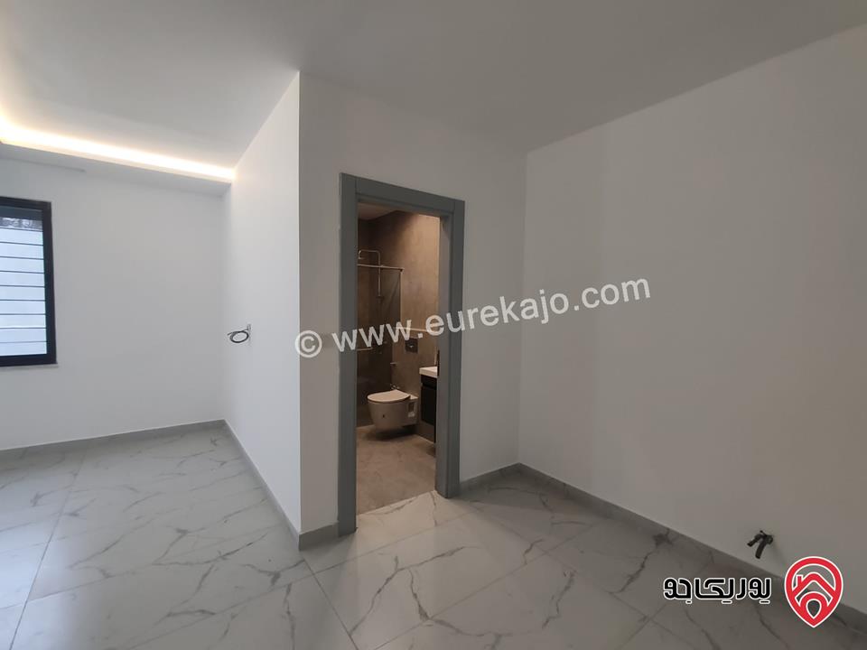 شقة شبه أرضية مساحة 205م داخلي و 150م خارجي للبيع في عمان - الصويفية  	 