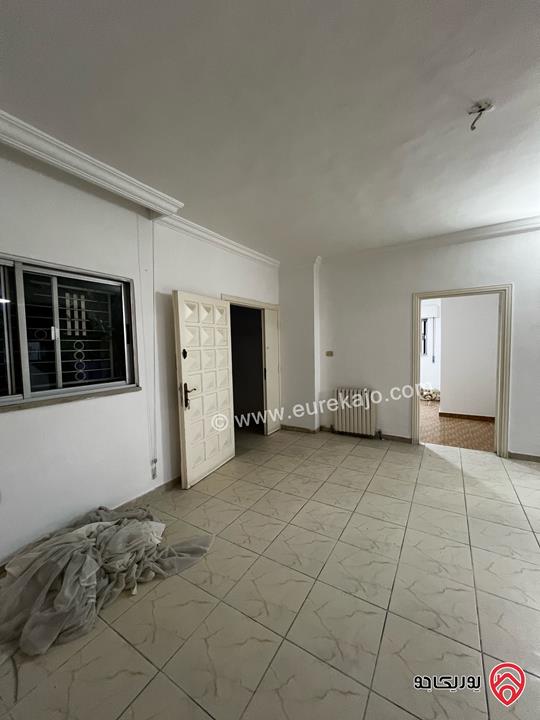 شقة أرضية مساحة 140م داخلي و 20م خارجي للايجار في عمان - عبدون مع مدخل خاص بسعر مميز