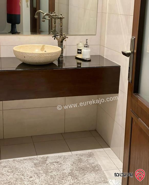 شقة فاخرة مفروشة مساحة 300م طابق أول للايجار في عمان - عبدون 