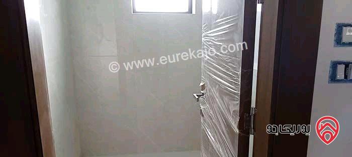 شقة فارغة طابق ثاني مساحة 140م للايجار في عمان - الجبيهة