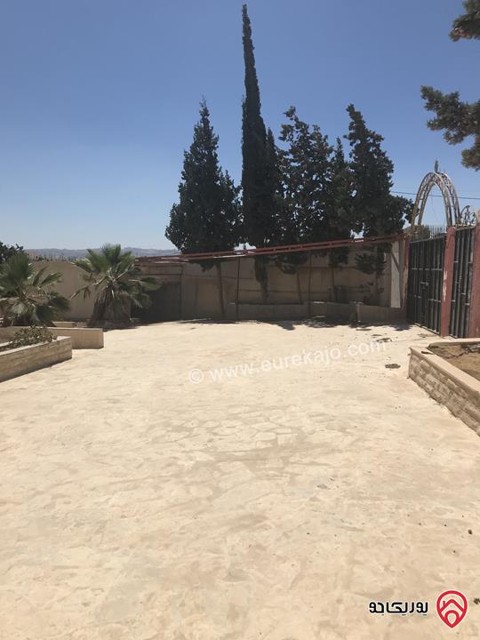 قطعة ارض مساحة 8 دونم و 269م مع بيت ريفي 100م للبيع من المالك مباشرة في الزرقاء - جريبا