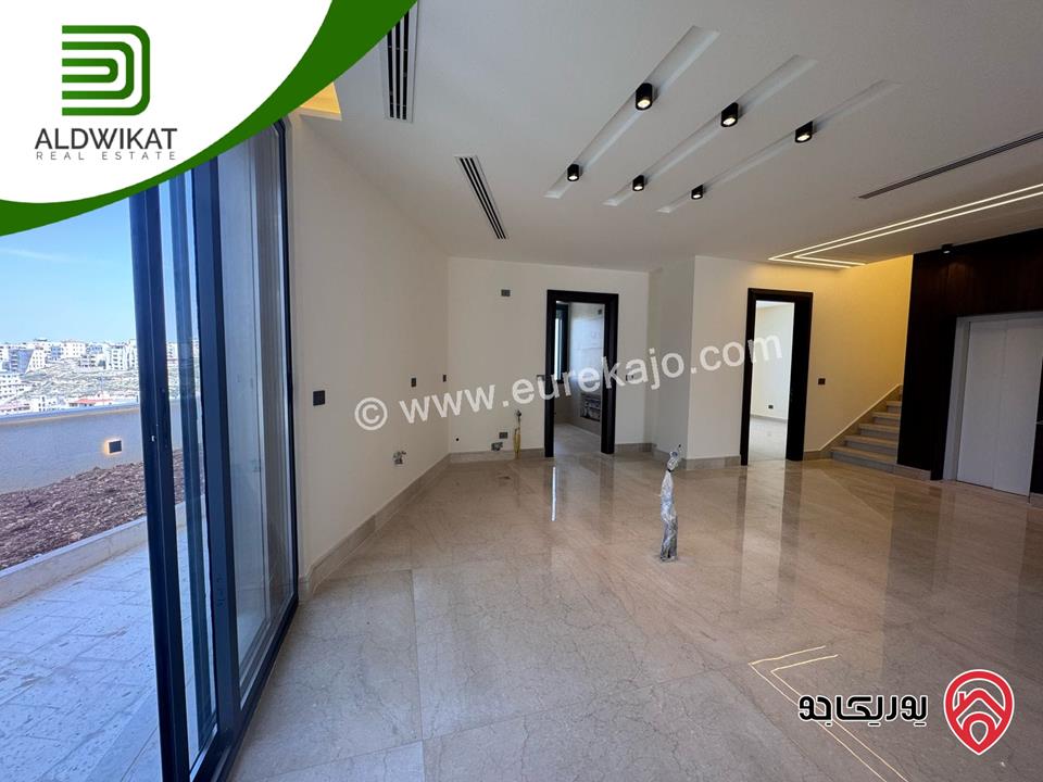 مشروع فلل للبيع في عمان - رجم عميش المساحات تبدأ من 450م الى 600م موقع مميز