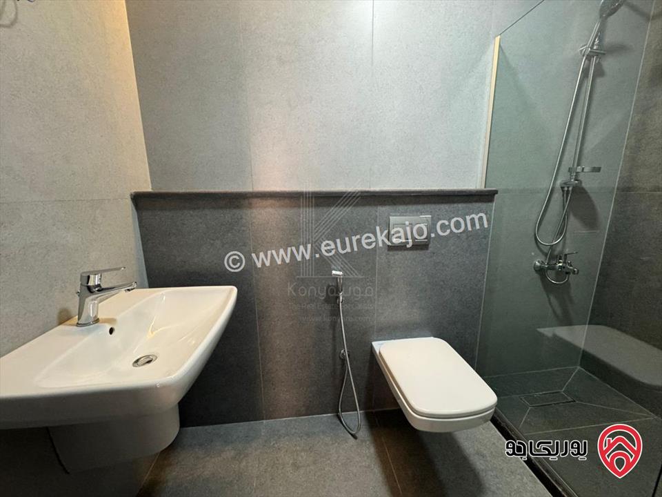 شقة فاخرة طابق أول مساحة 167م للايجار في عمان - ام اذينة