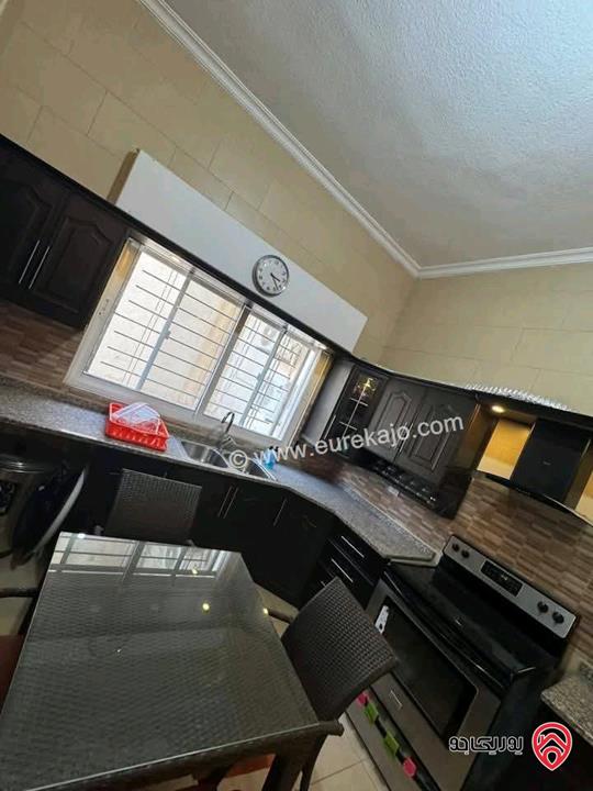 شقة مفروشة دوبلكس فاخرة مساحة 250م للايجار في عمان - ضاحية الياسمين