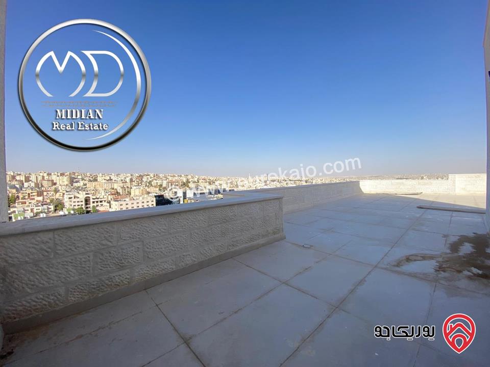 شقة دوبلكس جديدة طابق اخير مع روف للبيع في عمان - الرابية مساحة 205م مع تراسات تشطيبات سوبر ديلوكس اطلالة رائعة