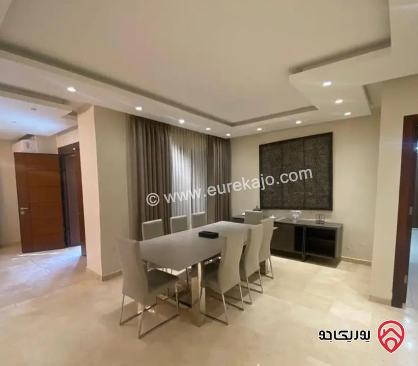 شقة ارضية مساحة 255م مع حديقة 255م وكراج ومدخل خاص للبيع في عمان - أم أذينة