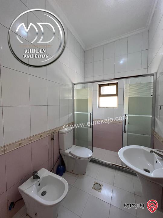 شقق فارغة للايجار في عمان - خلدا مساحة 215م 4 نوم سوبر ديلوكس اطلالة رائعة بسعر مميز جداً