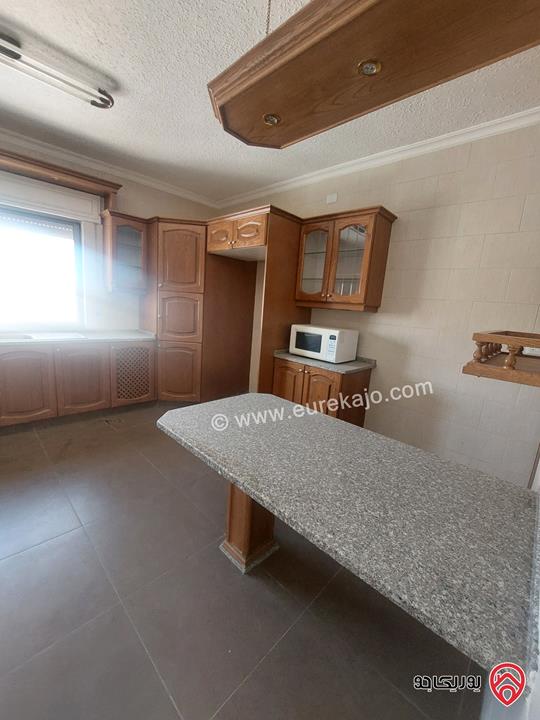 شقة طابق ثاني مساحة 185م للبيع في عمان - تلاع العلي قرب المدارس العربية النموذجية