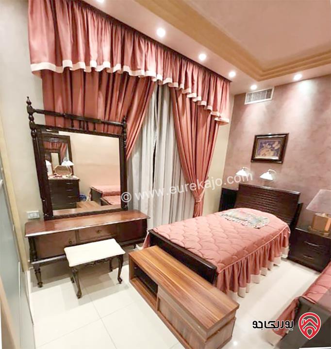 فيلا مستقلة مفروشة بالكامل مع مسبح مساحة البناء 720م على أرض 800م للايجار في عمان - عبدون