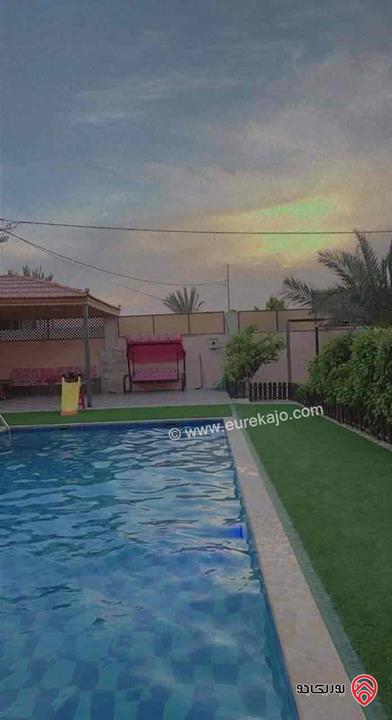 شاليه على ارض 530م ومساحة البناء 90م للبيع في البحر الميت - منطقة الراما خلف كازية المناصير 