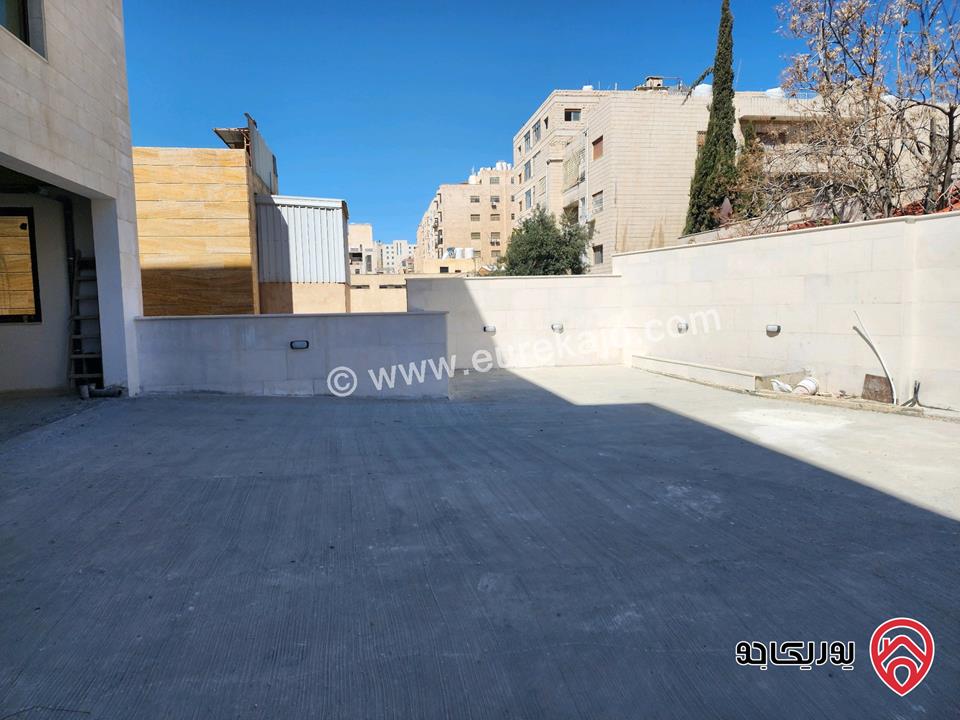 طابق كامل مساحة 496م للبيع في عمان - ضاحية الرشيد