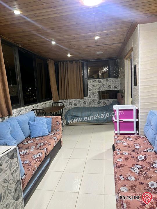 روف مفروش مساحة 100م للايجار في عمان - الجبيهة 