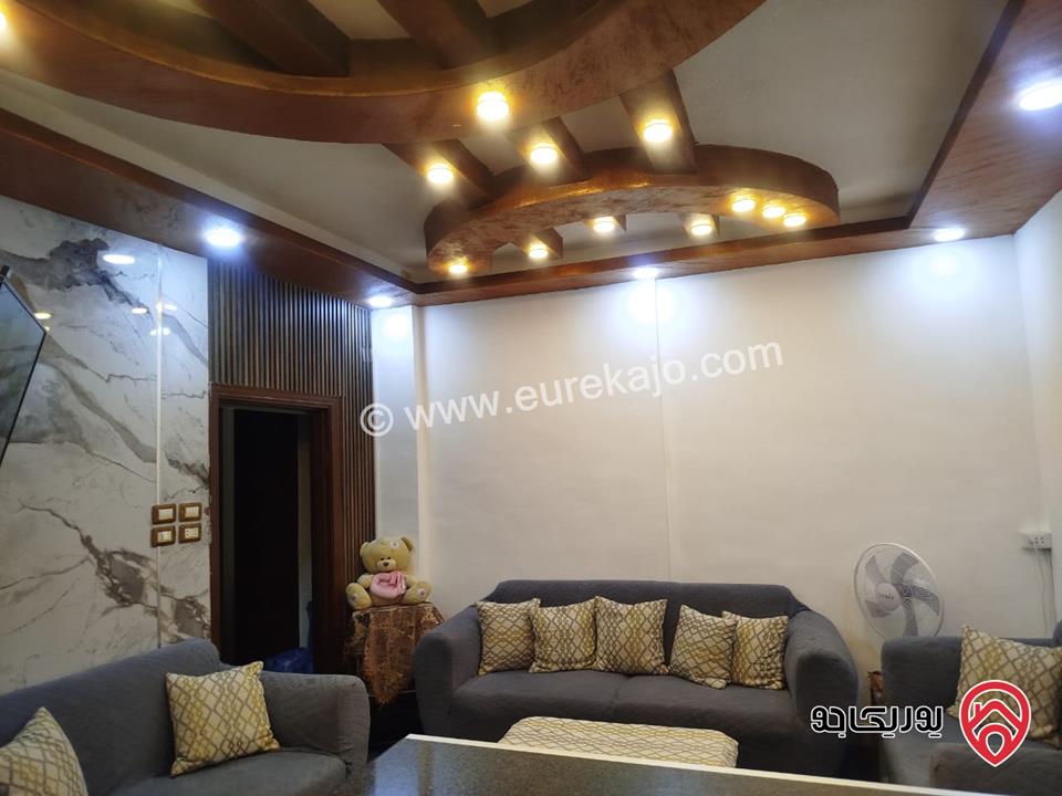 شقة تسوية مساحة 121م داخلي و 30م خارجي للبيع في اربد - حوارة