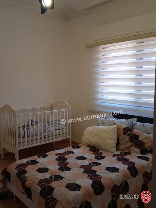 شقة طابقية مفروشة مساحة 275م للإيجار أو للبيع في عمان - دير غبار