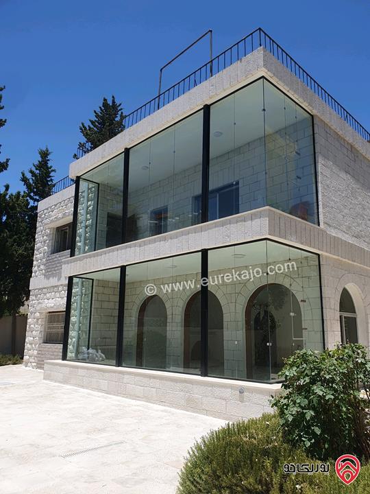 فيلا مستقلة ومجددة بالكامل مساحة 800م على ارض 839م للبيع في عمان - الشميساني