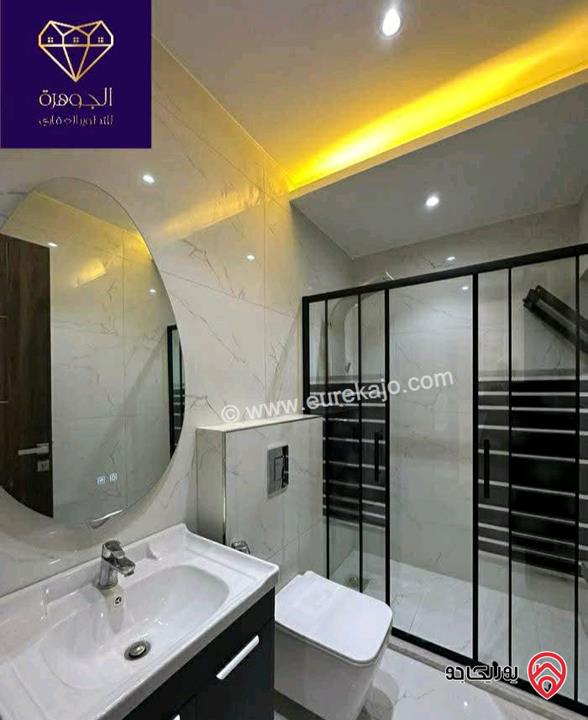 شقة طابق اول مساحة 170 م للبيع في عمان - ضاحية الرشيد