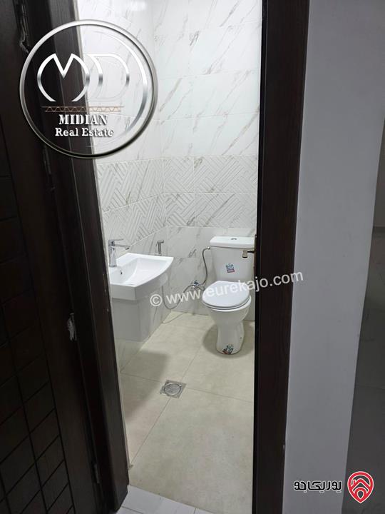 شقة ارضية فارغة للايجار في عمان - تلاع العلي مساحة 125م مع ترس 40م سوبر ديلوكس تصلح للعرسان بسعر مميز 