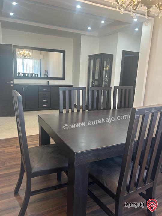 Furnished 3bedrooms (250) sqm apartment for rent in Amman - Abdoun 
