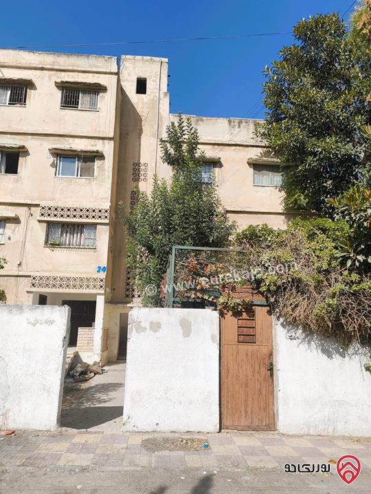 عمارة على ارض 596م للبيع في عمان - جبل النزهة 