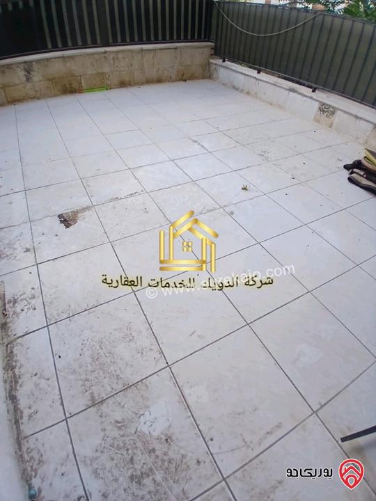 شقة فارغة طابق ارضي مساحة 120 مع ترس 20م للايجار في عمان - ام السماق 