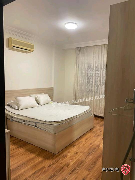 شقة طابق أول مساحة 170م للبيع في عمان - الرابية