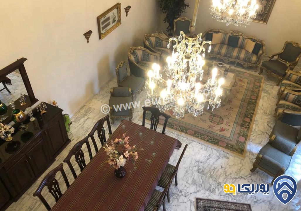 شقة طابق ثالث دوبلكس مساحة 225م للبيع في ضاحية الرشيد