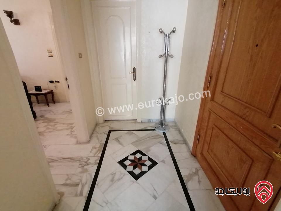 شقة ارضية مساحة 196م مفروشة مع حديقة 150م للبيع في عمان - الدوار الرابع مقابل جسر عبدون - المنطقة الدبلوماسية