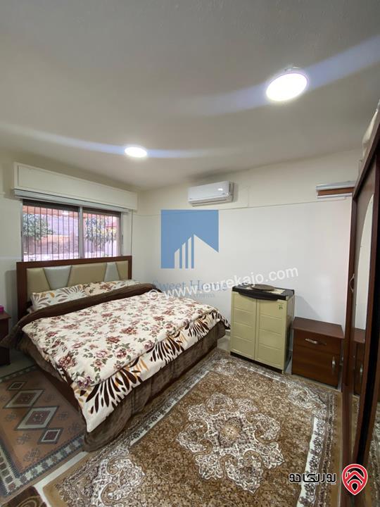 شقة مميزة شبه أرضية مساحة 100م مع حديقة وترسات 200م للبيع في عمان - أم السماق الشمالي