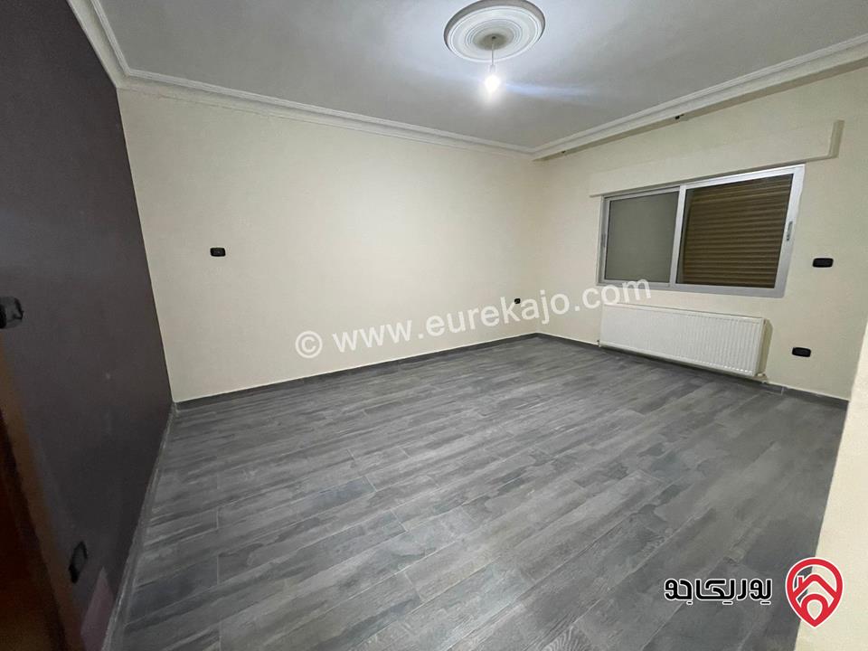 شقة طابق أرضي معلق مساحة 175م للايجار في عمان - شفا بدران