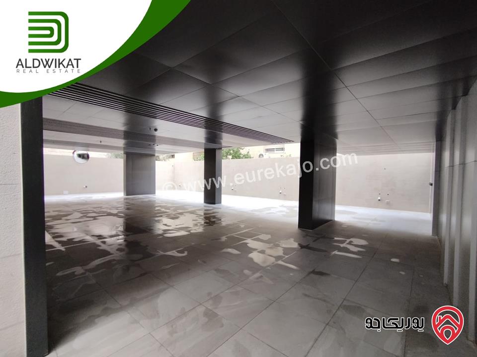 شقة دوبلكس طابق ارضي مساحة البناء 270م ومساحة الحديقة 120م ومساحة الترس 150م للبيع في عمان - ضاحية الامير راشد