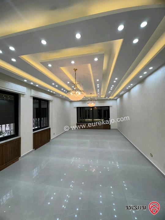 فيلا جديدة لم تسكن مساحة 700 متر للايجار في عمان - تلاع العلي 